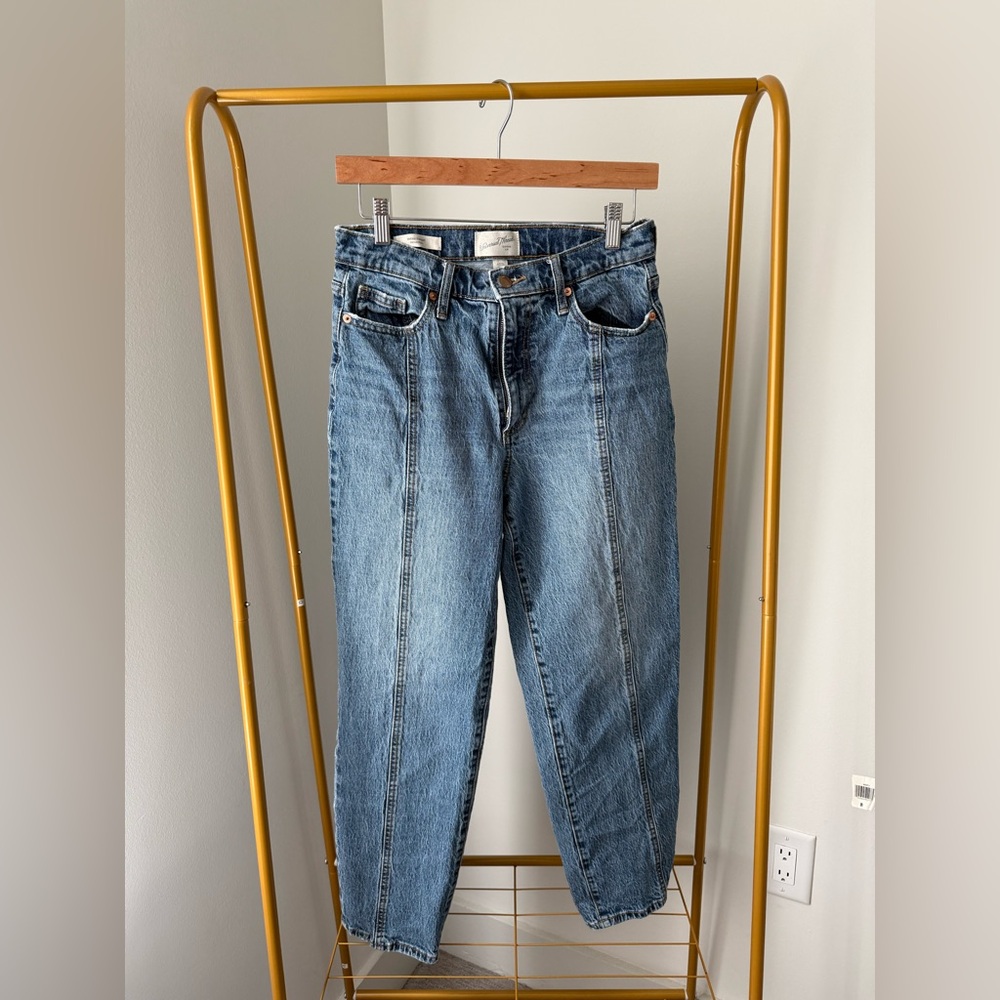 Universal Thread Light Blue Straight Leg Jeans